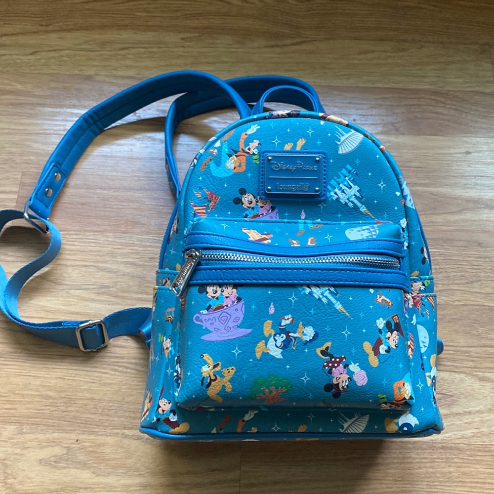 Disney Parks Mickey Mouse and Friends Loungefly Mini Backpack! LIKE NEW!